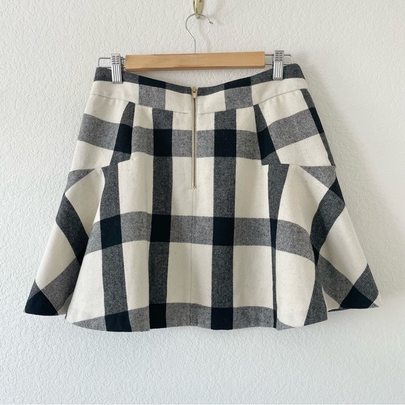 Banana Republic Plaid Mini Skirt - Picture 2 of 2